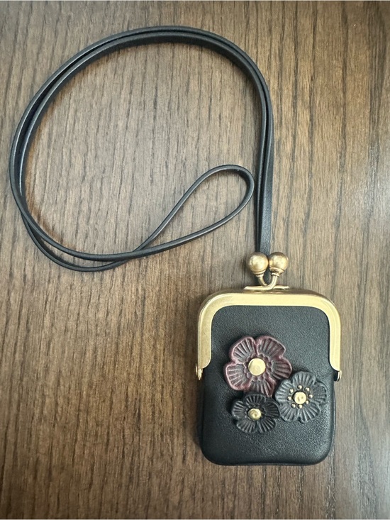 Coach Accessories - Coach Kisslock Necklace Pouch - customized with tea roses